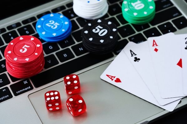 Tampilan studio dealer Lightning Dice di gasing77